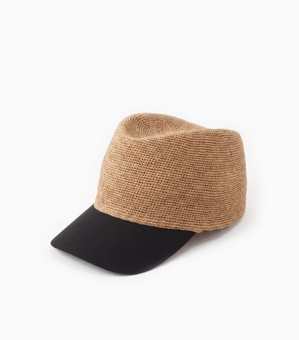 Кепка из рафии, Карамель